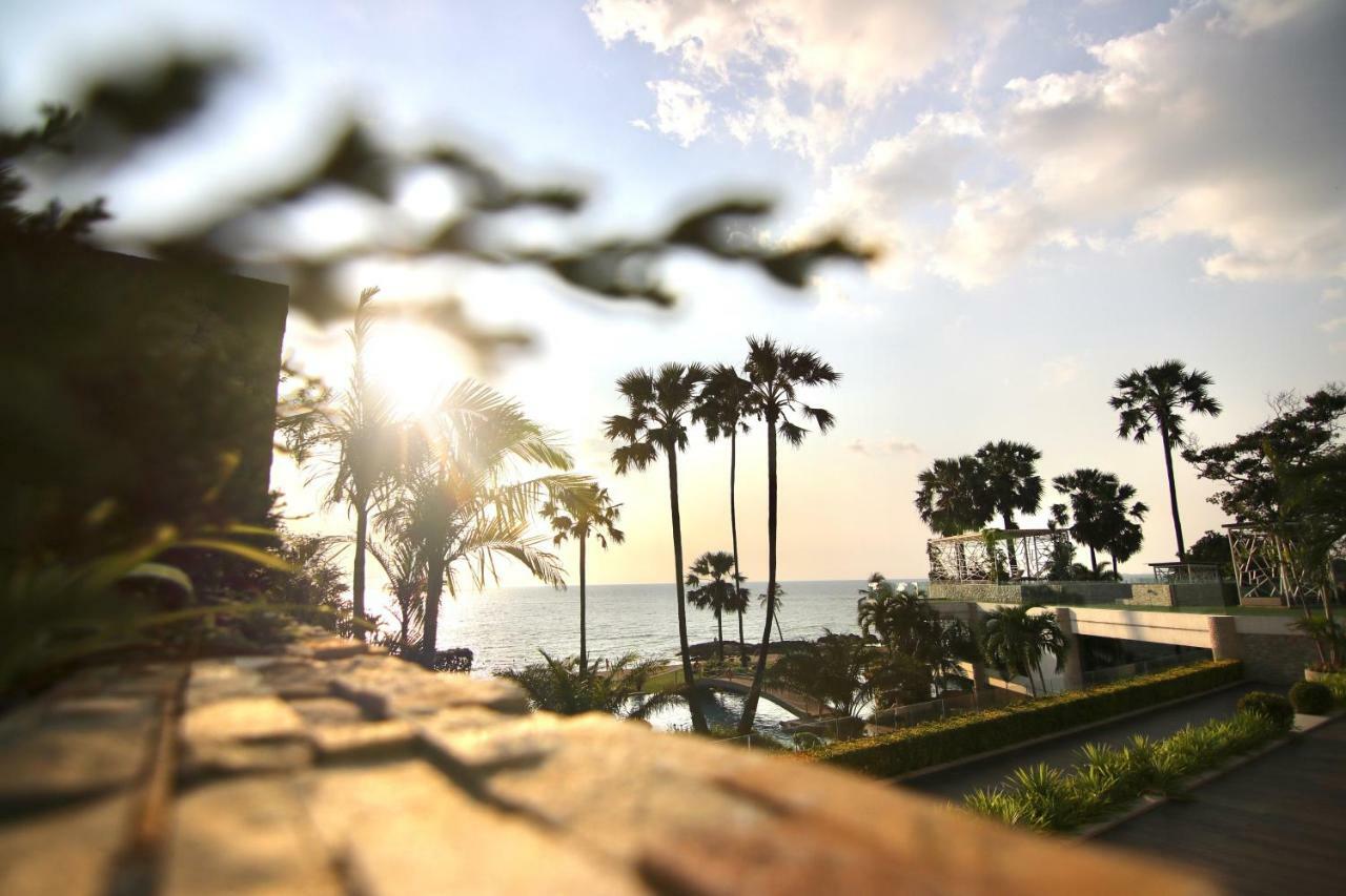 Luxurious Beachfront Pattaya Ngoại thất bức ảnh