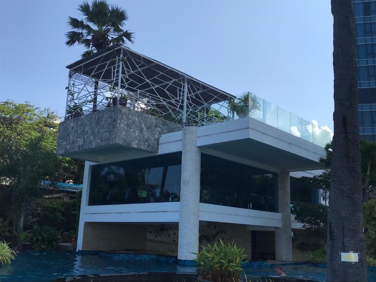Luxurious Beachfront Pattaya Ngoại thất bức ảnh