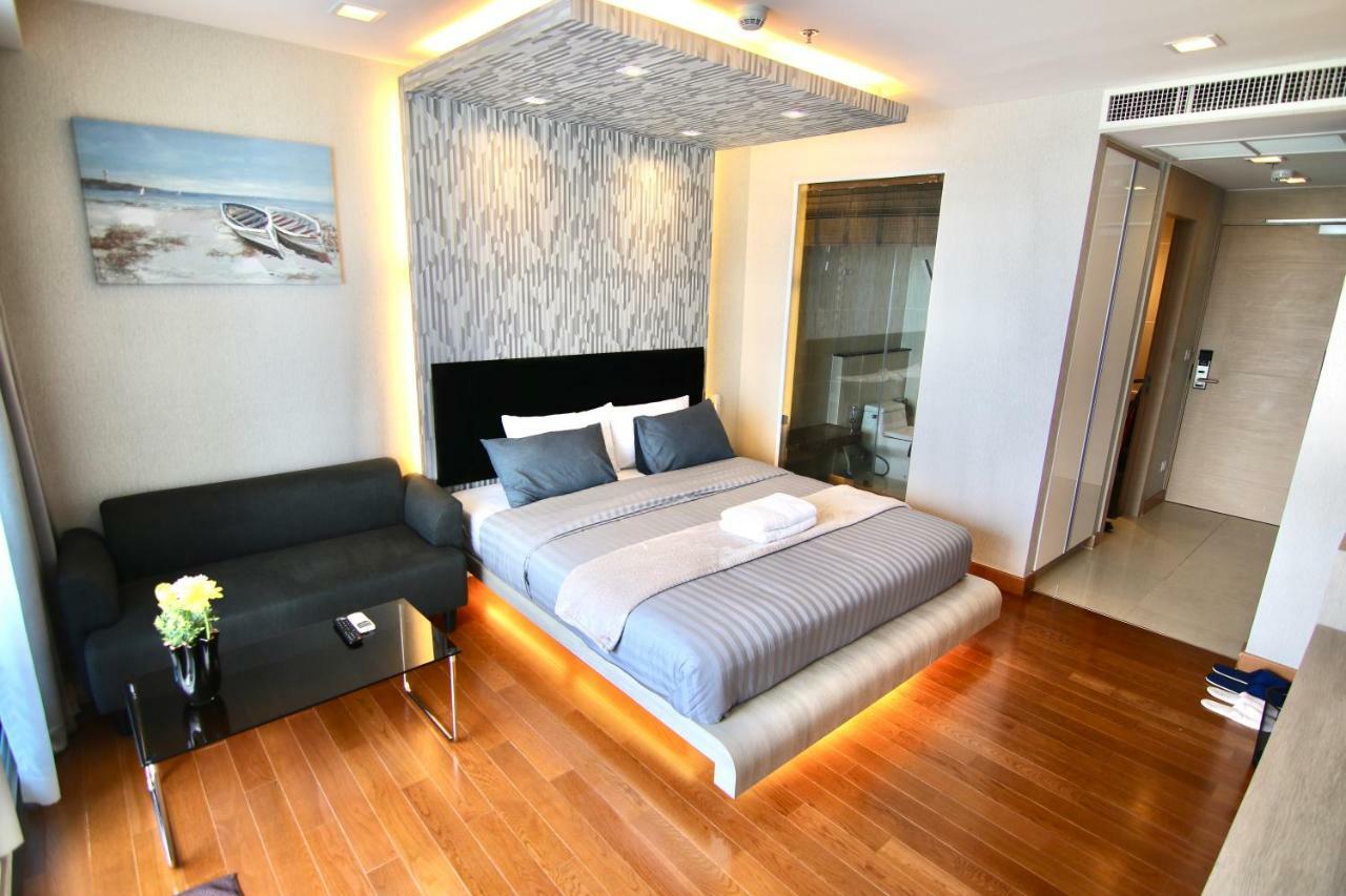 Luxurious Beachfront Pattaya Ngoại thất bức ảnh